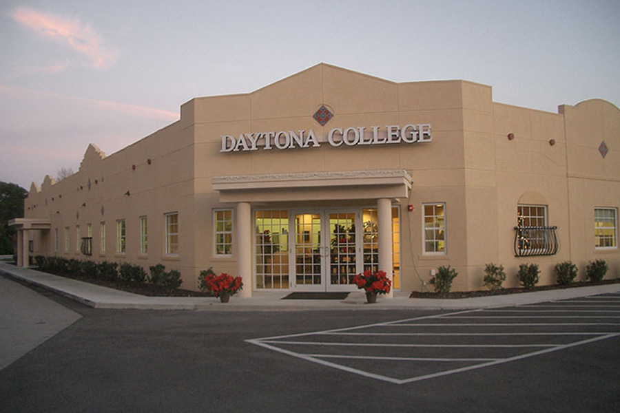 Daytona College Campus building exterior
